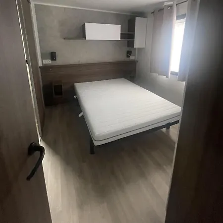 캠프장 Mobil-home Oliviers 1 발라 플라주